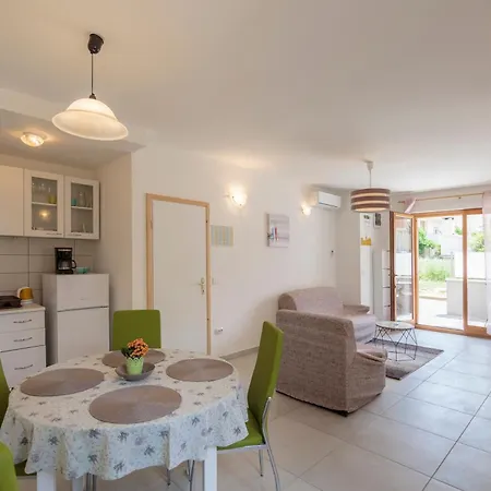 Appartement Stella Komiža